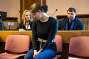 Zubárka Magdalena Šifferová pred začiatkom súdneho pojednávania 4. apríla 2023.
