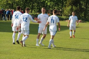 Futbalisti FC Sedem Námestovo budú nováčikom V. ligy Sever.