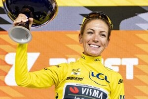 Naša kráľovná, písala Chladoňová. Francúzka je unikát, kvôli Tour chcela byť chlapcom