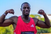 Americký šprintér Roonie Baker počas 60. ročníka atletického mítingu P-T-S.