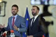Poslanci Štefan Kišš a Michal Šimečka.