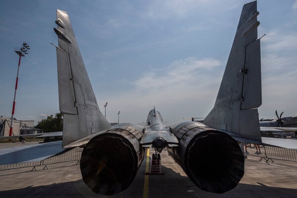 MiG-29.