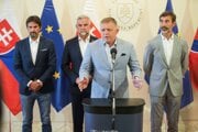 Tlačová konferencia premiéra Fica.