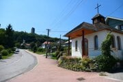 Obec Podhradie. 