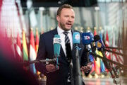Estónsky minister zahraničných vecí Margus Tsahkna odpovedá na otázky novinárov pred zasadnutím šefov diplomacie členských krajín NATO v Bruseli. Ilustračná fotografia.