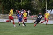 Záber zo stretnutia Želiezovce - Kalná nad Hronom 3:1.