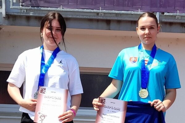 Zľava Viktória Hubčíková a Bianka Frančáková.