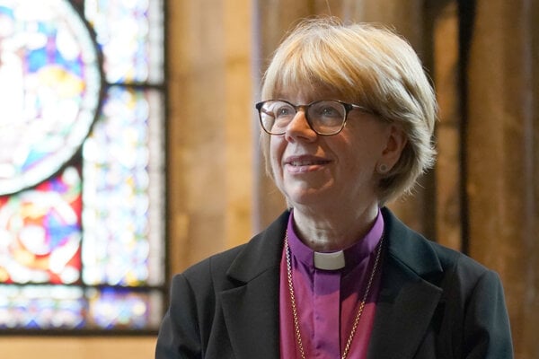 Nová arcibiskupka v Canterbury Sarah Mullallyová