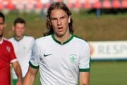 Mário Hollý.