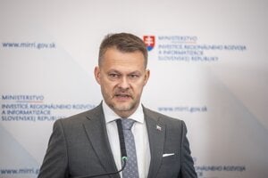 Samuel Migaľ , minister ministerstva investícií, regionálneho rozvoja a informatizácie.