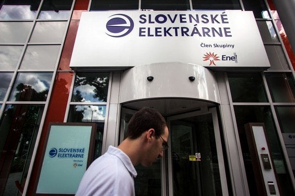 Enel núka väčšinový balík na predaj.