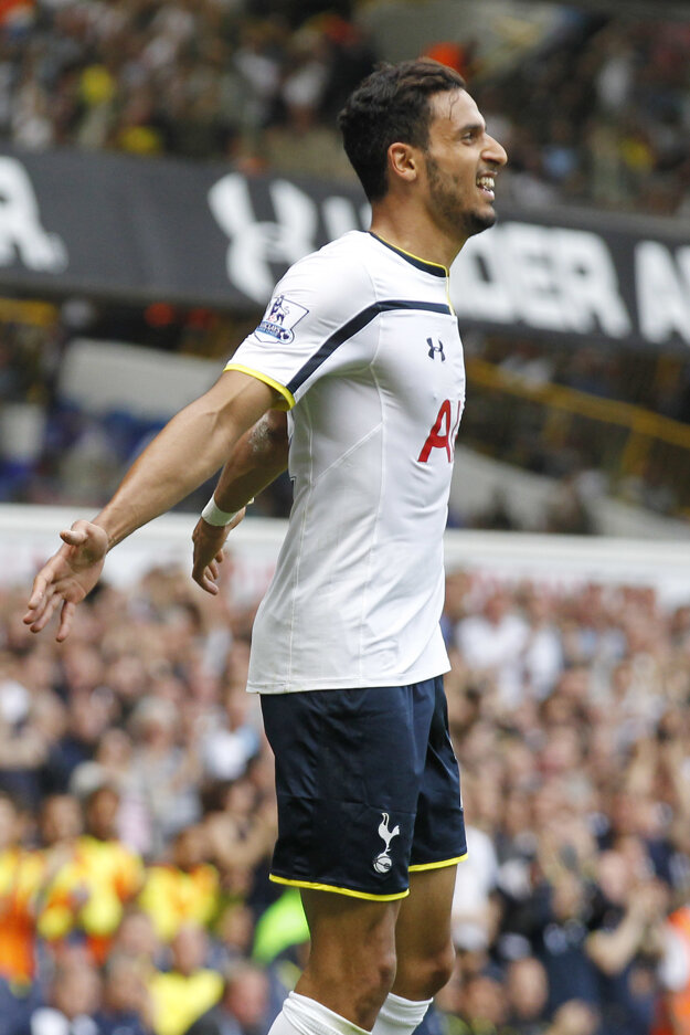 Nacer Chadli sa stal rekordnou posilou West Bronwichu Albion.
