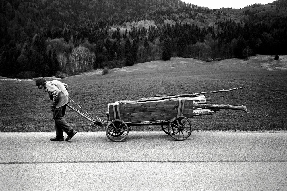 MLADÍ FOTOGRAFI A ŠTUDENTI DO 25 ROKOV, 1. miesto - MAREK PUPÁK, séria Na Slovensku po slovensky