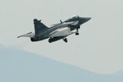 Stíhačka Gripen.