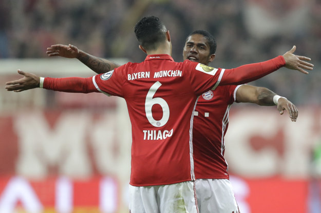 Bayern doma porazil Wolfsburg.