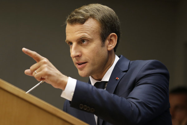 Macron po voľbách v Nemecku predstaví návrhy na reformu Únie
