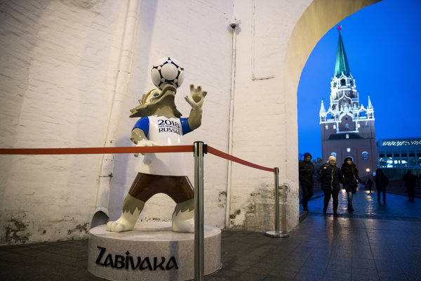 Maskot futbalových MS 2018 v Rusku, vlk Zabivaka.