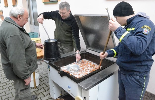 Fašiangy v Dolnej Porube.