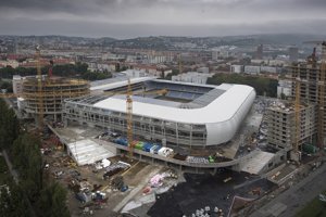 Stavenisko Národného futbalového štadióna.