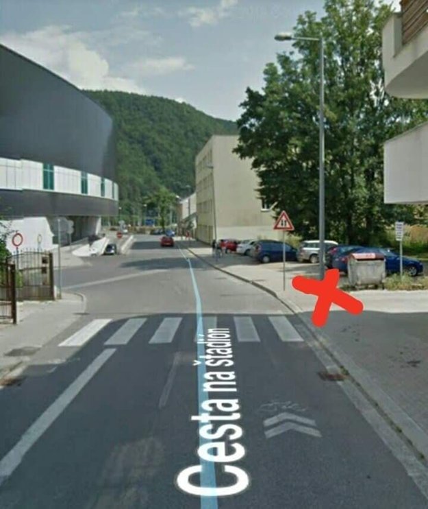 Miesto, kde sa mača našlo.