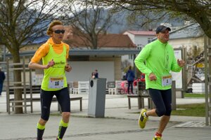 V popredí víťazka medzi ženami nad 40 rokov - Iveta Furáková