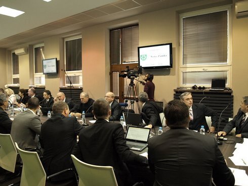 19_r1701_res.jpg