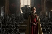 Jednou z hlavných hviezd Rodu draka je austrálska herečka Milly Alcock, ktorá stvárňuje princeznú Rhaenyru Targaryen.