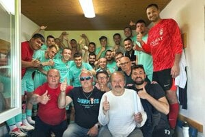 V šlágri kola Rišňovce zvíťazili 1:0 vo Výčapoch-Opatovciach. 