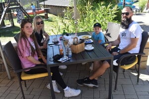 Prišli z Ameriky, na Domašu chodia každý rok.