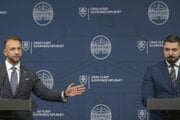Minister a šéf tajnej služby hovorili o útoku na ropovod Družba.