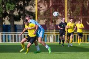 Prvý zápas Višňového v piatej lige rozhodol gólom útočník Jozef Možucha (č. 38).