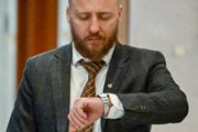 Splnomocnenec vlády pre preverenie procesu riadenia a manažovania zdrojov počas pandémie Covid-19 Peter Kotlár.