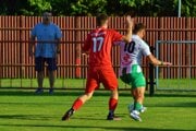Palúdzka (v červenom) remizovala s Námestovom 1:1.