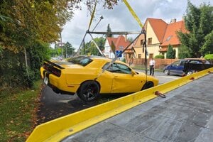 Riaditeľ SIS Pavol Gašpar mal dopravnú nehodu, ľahké zranenie utrpela maloletá osoba