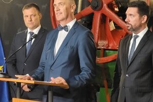 Zľava Taraba, Pavle, Takáč.