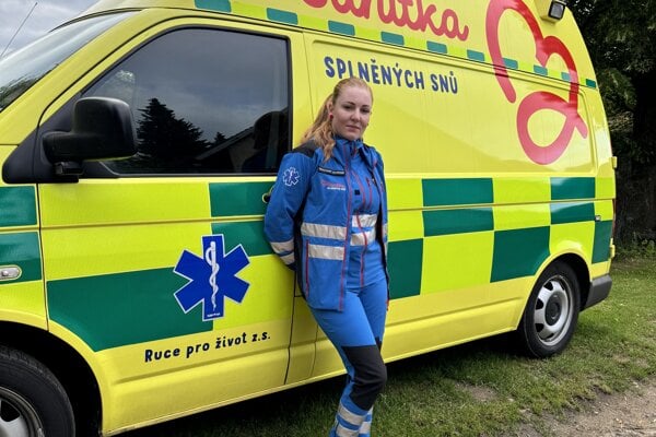 Petra Homolová je zakladateľka a koordinátorka českého projektu Sanitka splnených snov. 