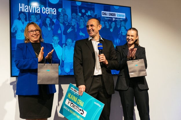 Tím PoxyMed, zľava: Zuzana Kroneková, Juraj Kronek, Alžbeta Minarčíková. (zdroj: Natália Jakubcová)