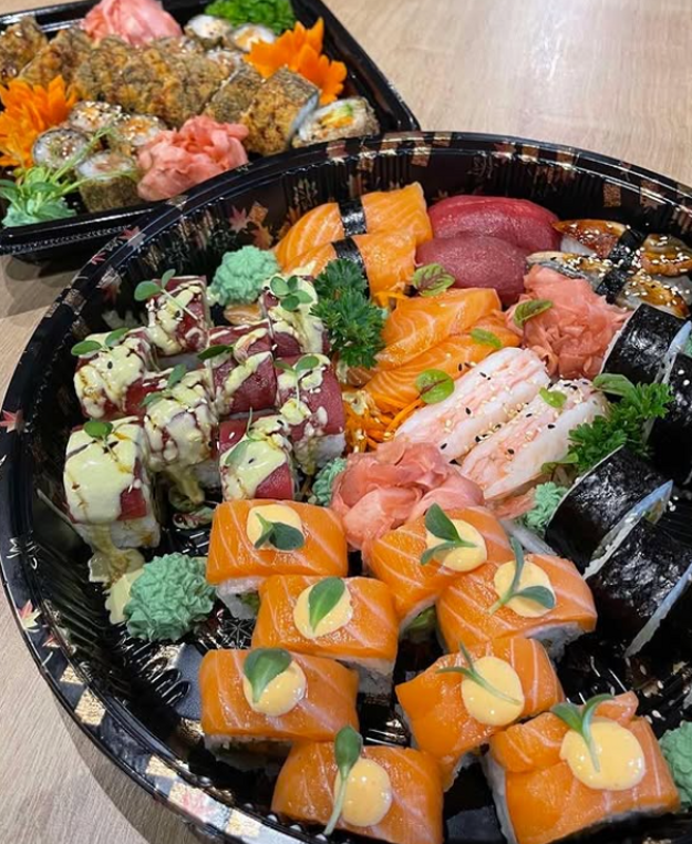 Sushi pre šiestich. (zdroj: Instagram/PhoCo)
