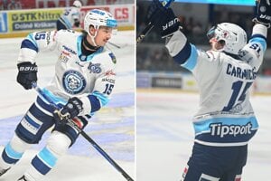 Elias Carmichael hrá zodpovedne v obrane a v piatok sa tešil z prvého gólu v sezóne. 