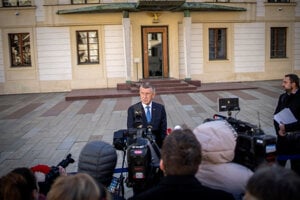 Česko po voľbách: Babiš ubezpečoval prezidenta o zahraničnej politike, Fiala sa už vidí v opozícii