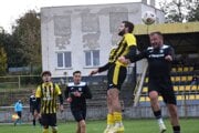 Záber zo stretnutia Želiezovce - Lipová 3:3.