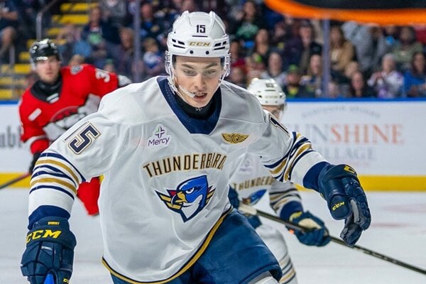 Na farme hrá 10 Slovákov, všetci majú rovnaký cieľ. Aká je šanca, že sa predstavia v NHL?