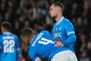 Hráči Neapola v zápase s PSV