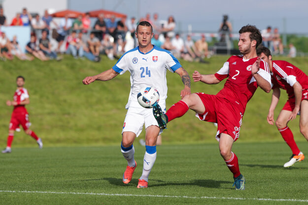 Adam Zreľák (s číslom 24) bojuje o nomináciu na EURO 2016.