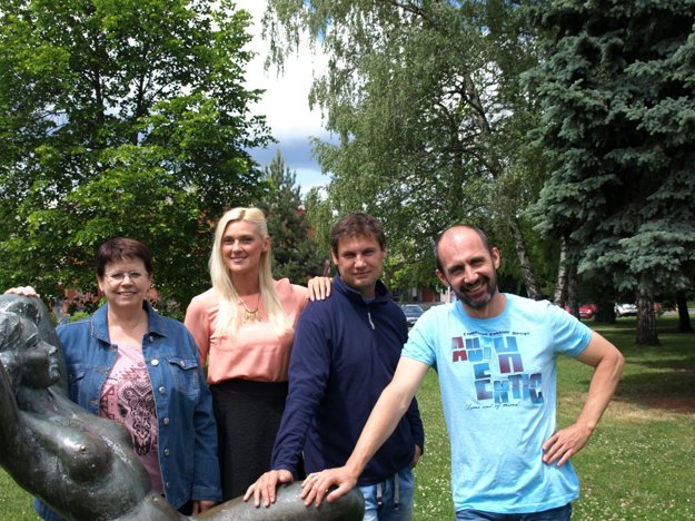 Zľava: V.Legerská,A.Dudráková,R.Kopka,R.Brezniak