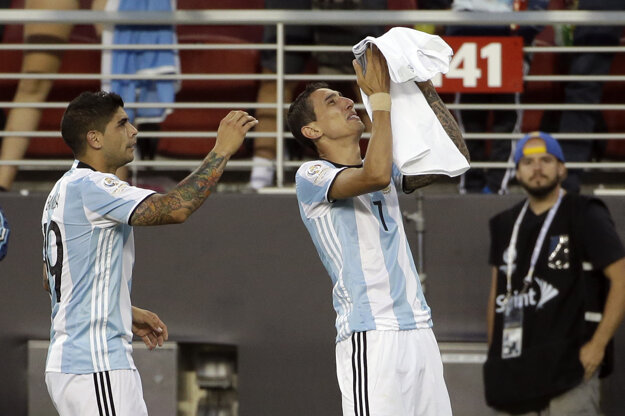 Angel di Maria (vpravo) venoval gól zosnulej babke.