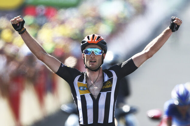 Vlani sa Cummings tešil aj z víťazstva v 14. etape pretekov Tour de France.