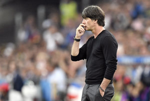 Joachim Löw skončil s mužstvom na majstrovstvách Európy v semifinále.