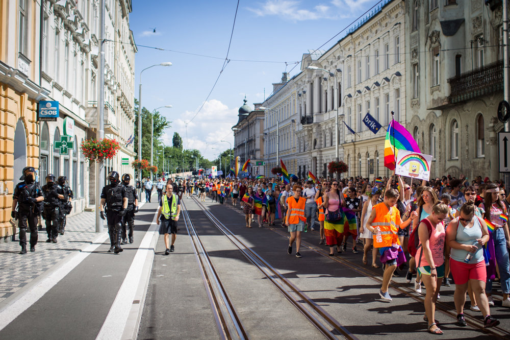 Do ulíc Bratislavy sa dúhový pochod vrátil po ročnej prestávke.