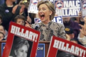 Hillary Clintonová počas kampane v meste Manchester.